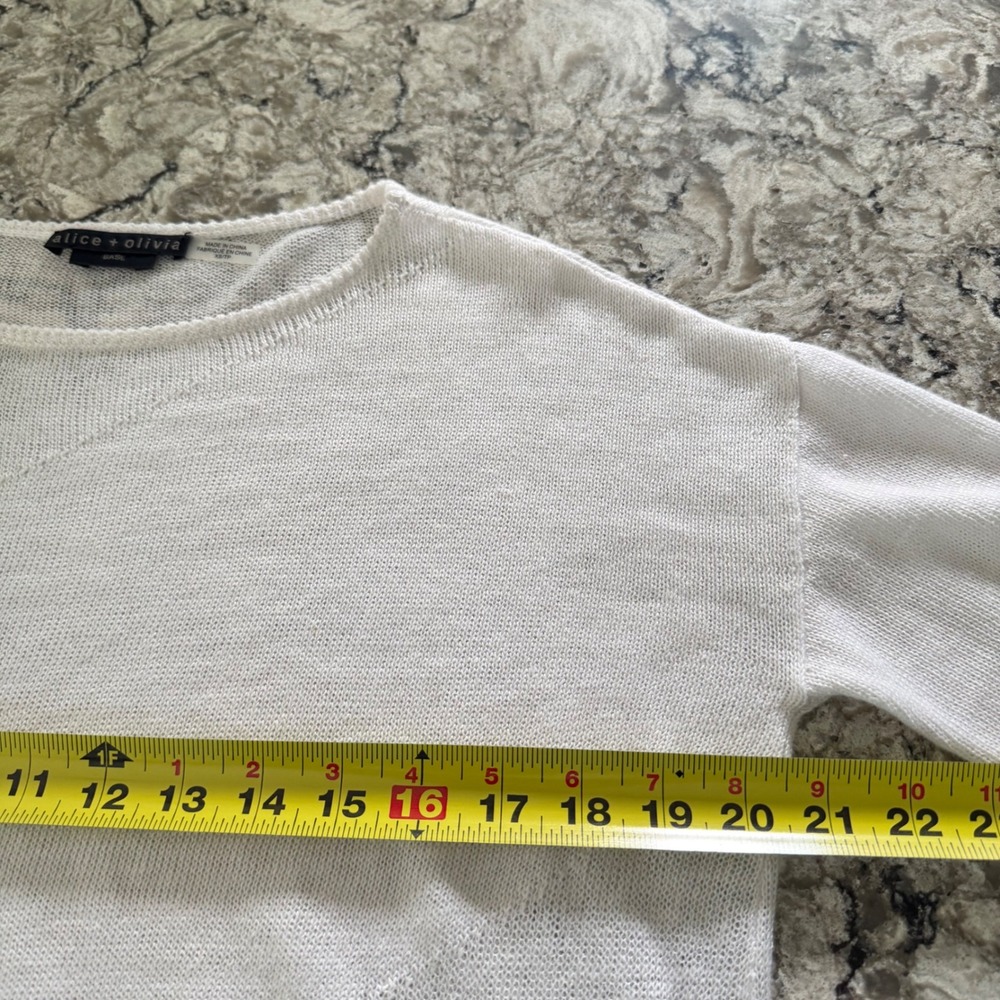 Alice + Olivia Quiana White Asymmetric 100% Linen Knit Pullover Sweater Size XS - Picture 8 of 10